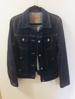 Brand New! Womens’ Guess Denim Jacket Size: L