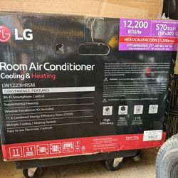 LG 12000btu Heat & Air Conditioner