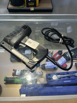 Fasten-Pro 2-in-1 Stapler/Brad Nailer