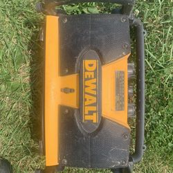 DeWalt Radio 