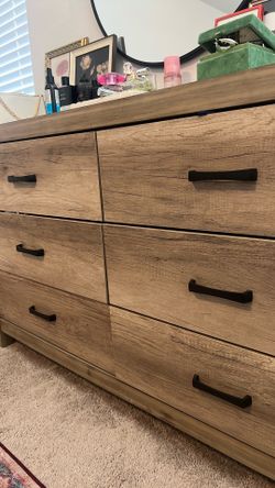 Dresser set (3 pieces)