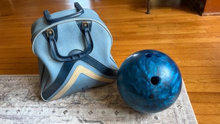 Vintage Brunswick Blue Swirl Bowling Ball & Retro Vinyl Carry Bag Set