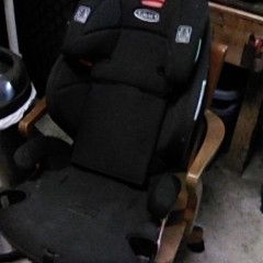 Graco Removable Back Booster Seat $30