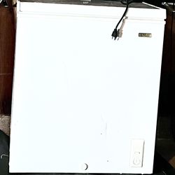 🔥❤️💪 Idylis - 5 Cu Ft Compact Chest Freezer – Works