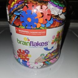 Kid Building Toy, Brain Flakes Bucket, Over 500 Pieces, $5 If Picked Up. $6 If Shipped