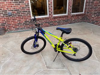 Mangoose 24” bike