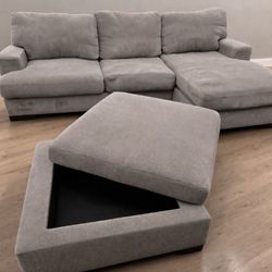 Sectional Couch 