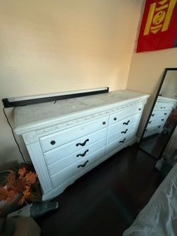 dresser