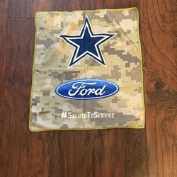 Dallas Cowboys Towel. Raleigh. 3$