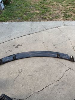 Carbon fiber spoiler