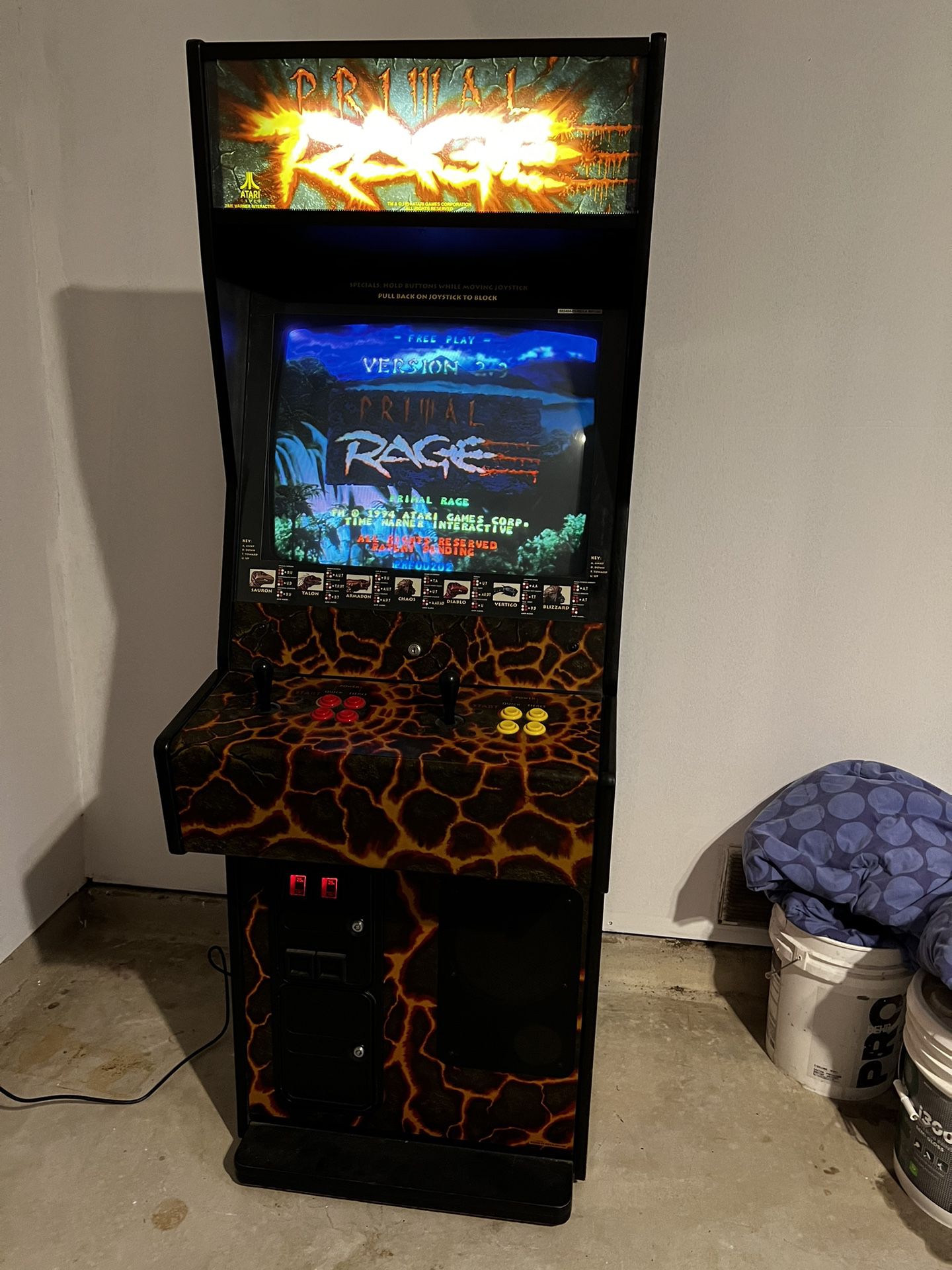 Primal Rage Original Atari Arcade Cabinet 