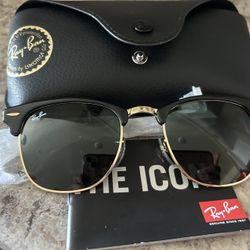 Ray Ban Clubmaster Sunglasses 