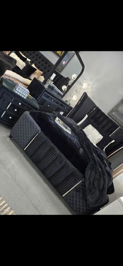 ✨️4pc Queen, King Bedrooms ✨️ Furniture Sectionals, Dining