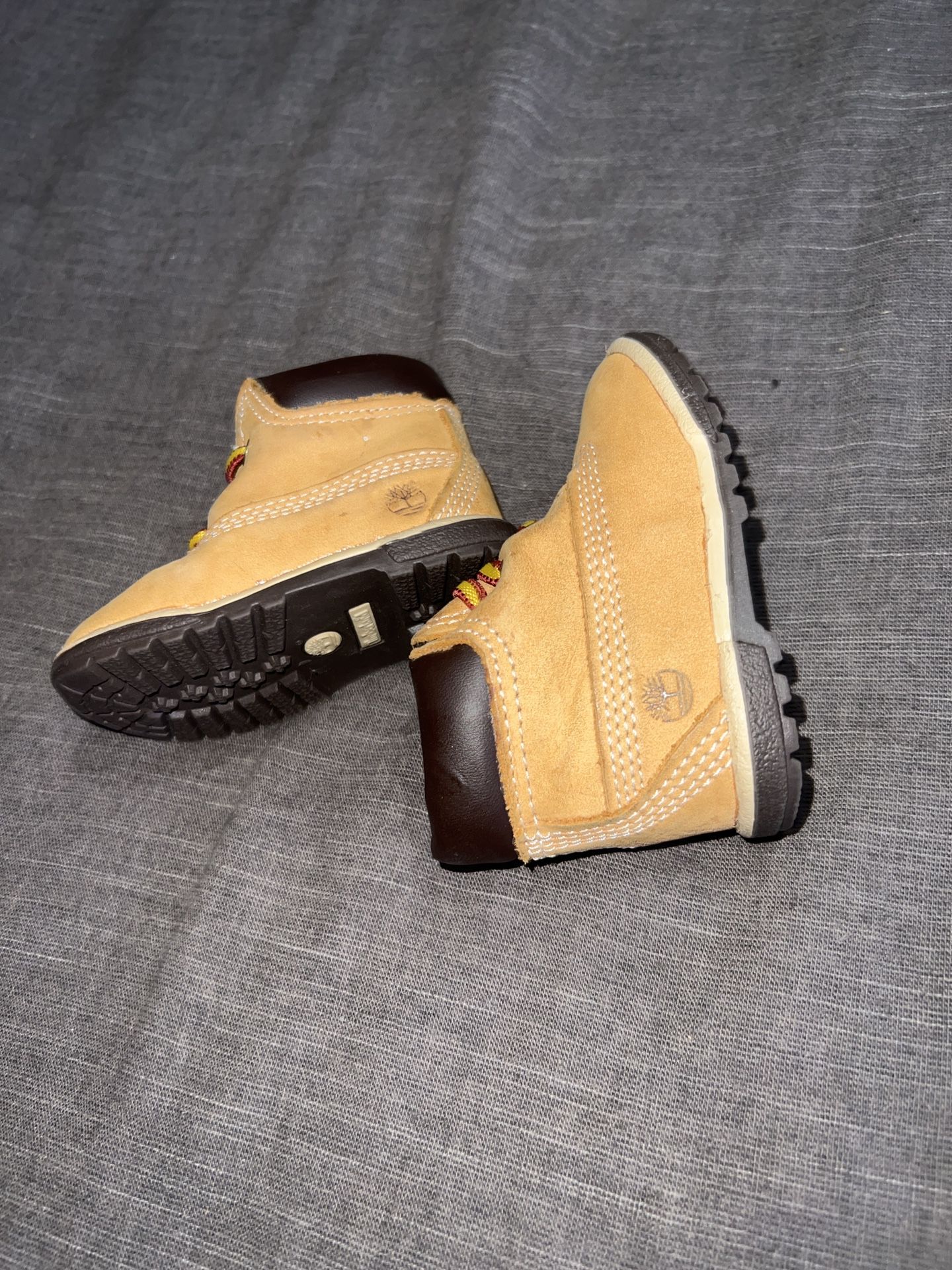 Timberland Boots Wheat Baby Shoes Nubuck size 1c