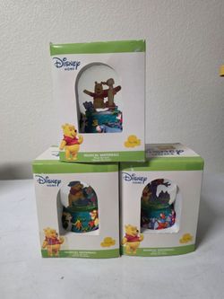 Winnie the Pooh snowglobes