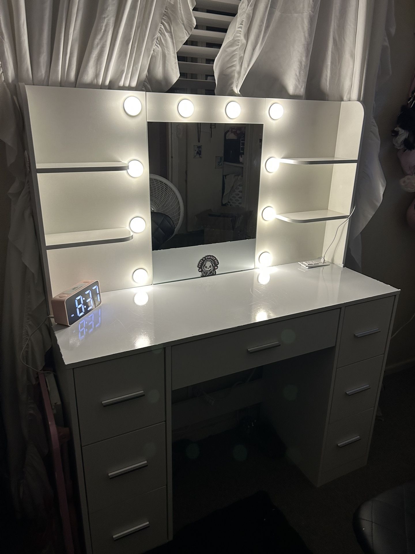 portable white vanity desk