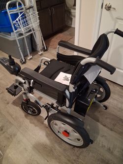 Motorized wheelchair