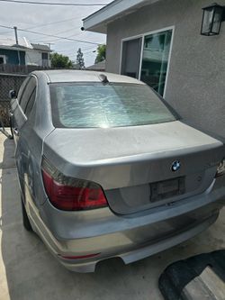 2004 BMW 530i