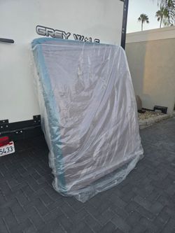 Free Short Queen Mattress