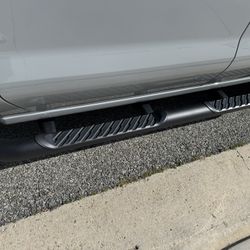 Chevrolet Silverado Side Steps