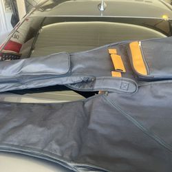 Soft guitar cases