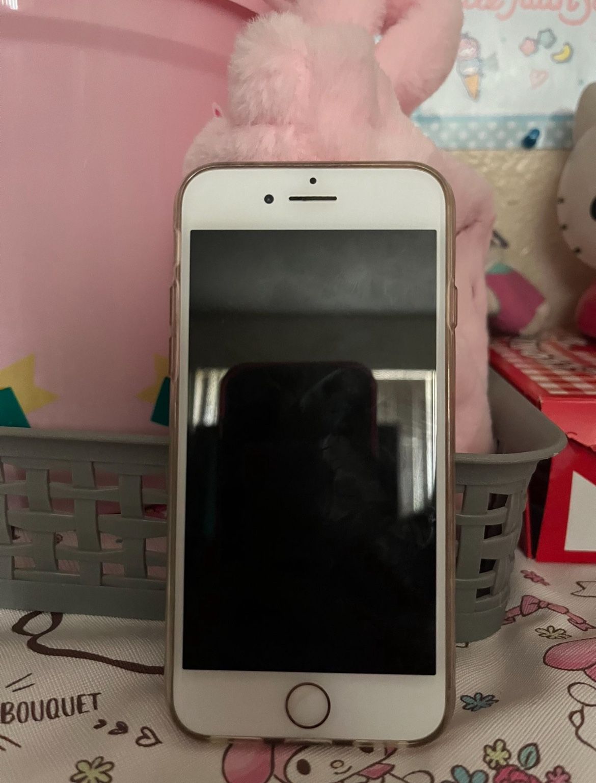IPhone 7 (ACTIVATION LOCK) Dm For Offers!
