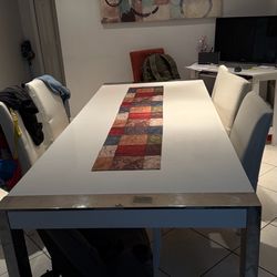 Dinning Table FREE!! FREE!!