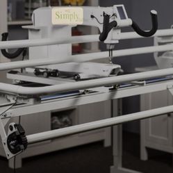 Handi Quilter Simply Sixteen 16 Inch Long Arm Quilting Machine with Light Bar, Pantographs and Ruler