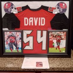 LAVANTE DAVID OF THE TAMPA BAY BUCCAN, STITCHED, BRANDED, AUTHENTIC JERSEY, WITH SIGNED PHOTO, COA.