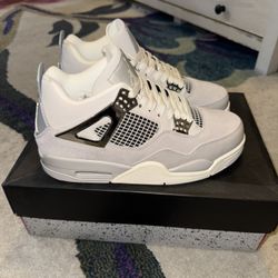 Jordan 4 Retros