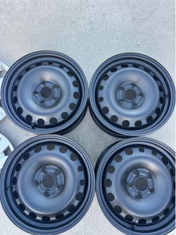 Wheels 16” 5 lug steelies