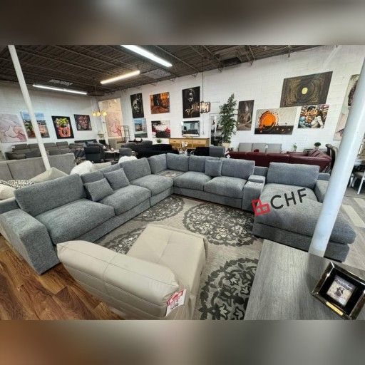 Modern Chenille Fabric Corner Sectional Sofa with Right-Facing Chaise, Cupholders, and Charging Ports