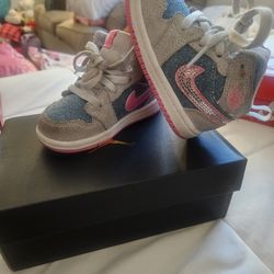 Jordan 1 Mid Size 5c