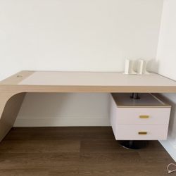 Bedroom set  night stand & Dresser & Desk