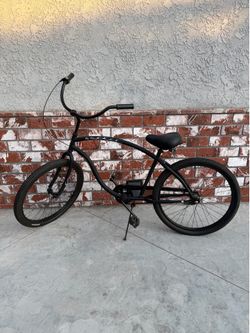 Black beach cruiser