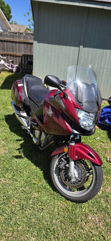 2010 Honda Nt700