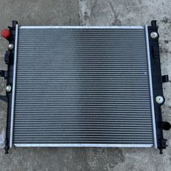 Mercedes ML320 ML430 ML500 Radiator Radiador Fits Auto Models with Engine Oil Cooler 1998 To 2005