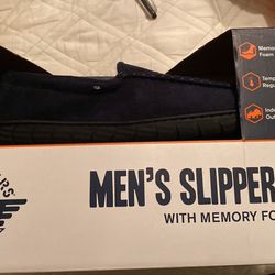mens slippers Medium 