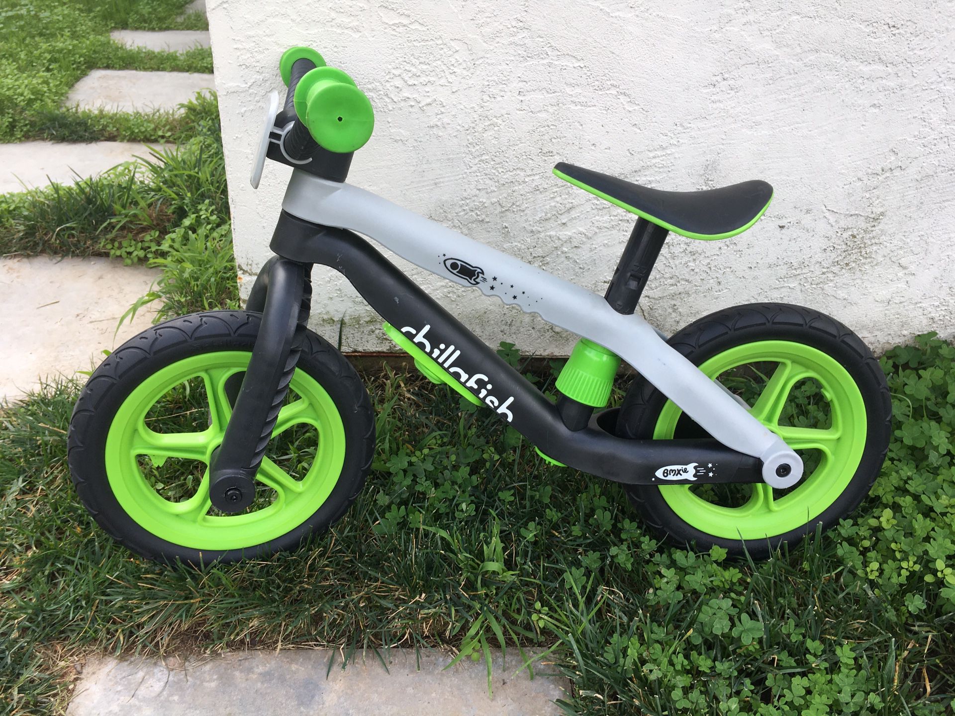 Chillafish BMXie kids / toddler balance bike bicycle excellent condition!