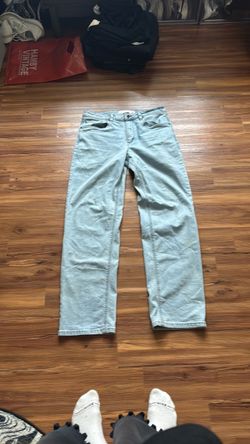 Free world light blue Jeans, slim fit.