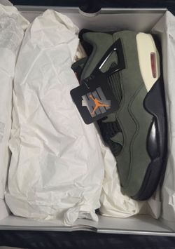 Jordan 4 Undefeated 2025 Size 12