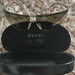 💯 Autentic  GG Sunglass (new)