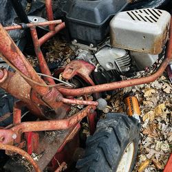 Briggs and briggs Stratton  tiller 6.5