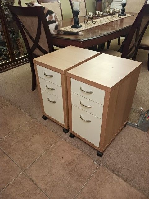 Filing Cabinets