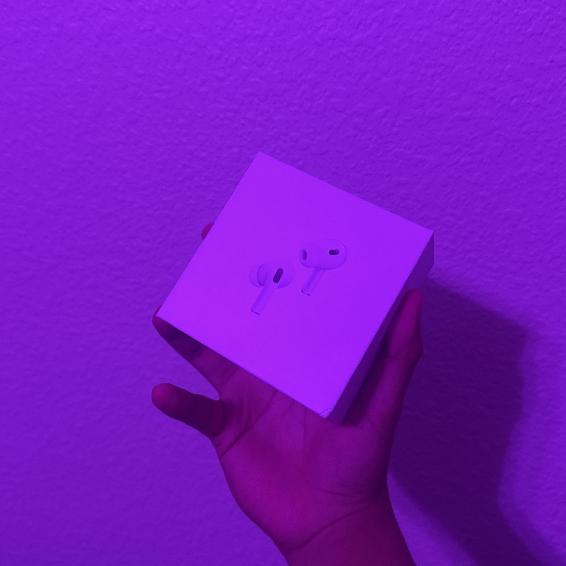 Apple AirPods Pro 2nd Gen - Active Noise Cancelling Wireless Earbuds - Excellent Condition