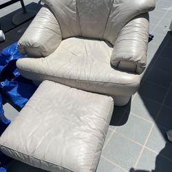 FREE Leather Chair With Ottoman 