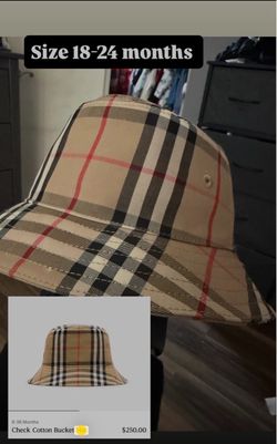 Burberry bucket hat