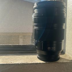 Panasonic LUMIX S 24-105mm f/4 Macro O.I.S. Lens