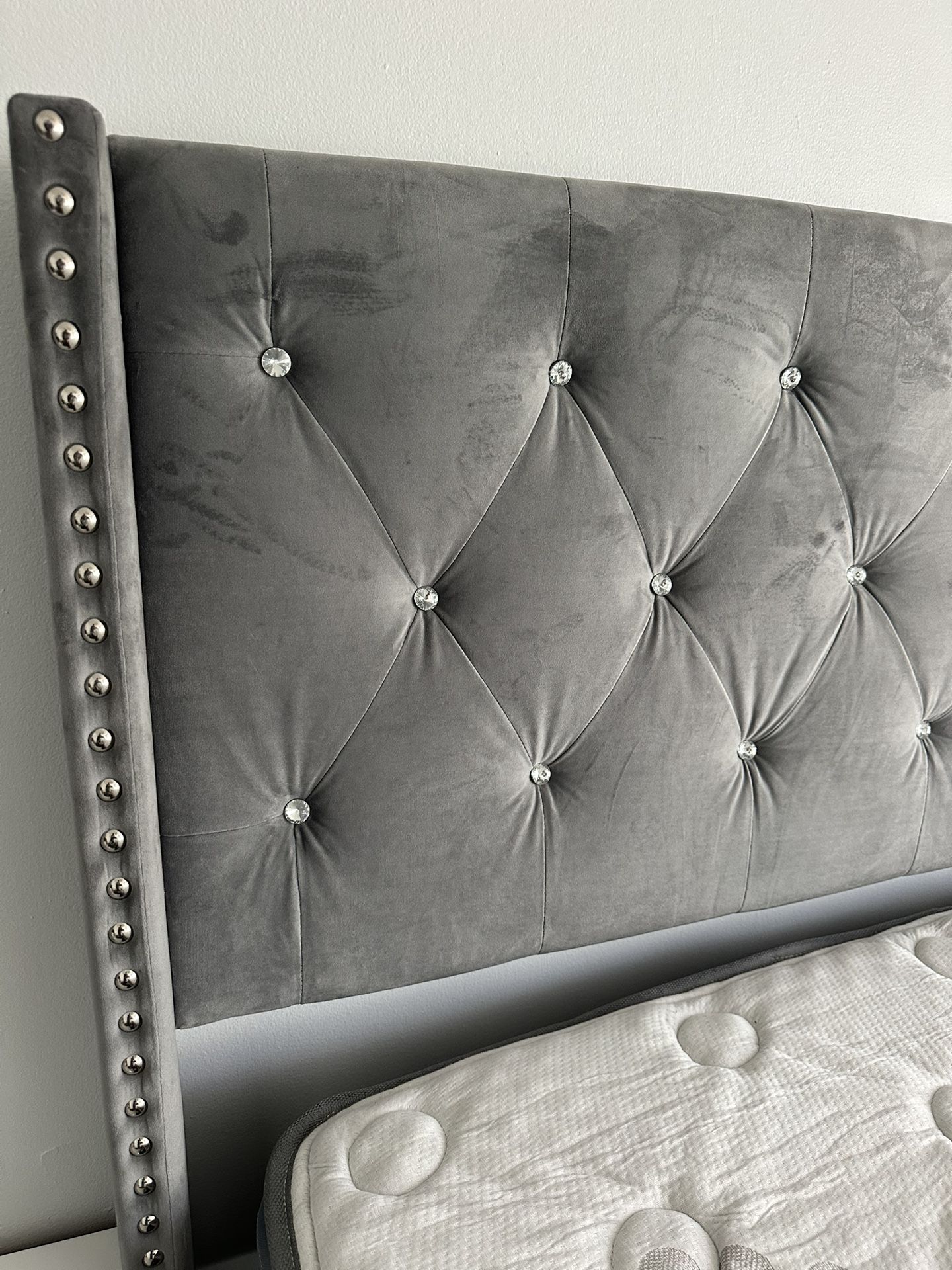 Queen Gray Tufted Headboard W/Mattress MUST PICK UP