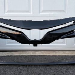 BLACK TOYOTA CAMRY 2018 2019 2020 FRONT BUMPER